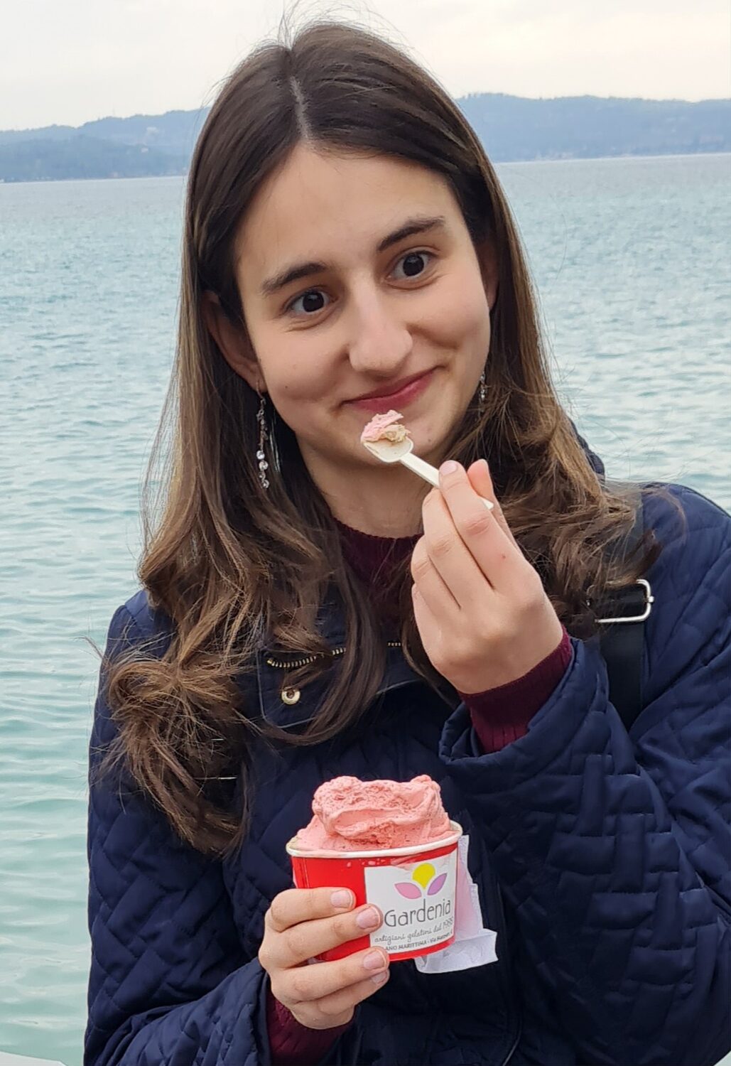 Maritza with gelato by the lake